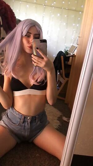 Need a bratty teenage bitch to humiliate you tonight? You're in the right place. // 🍑 //