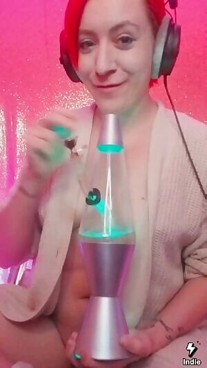 Do you still like me i i'm wearing a lazy sweater and day-old makeup? 🙃