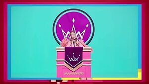 Mamamoo - Solar in white lingerie