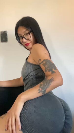 Natural Ass Booty Brunette Cute Dildo