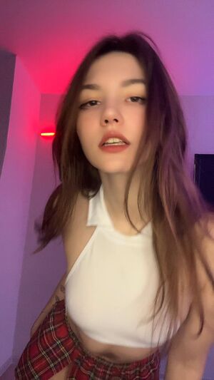UwU Heaven Amateur Brunette Cosplay Costume