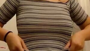 My girlfriend is shy