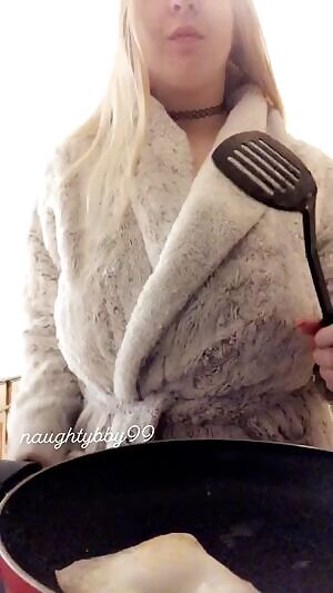 Do you want to see how I’d cook you breakfast?