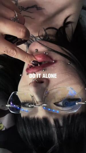 Alt Girls Amateur Blowjob Drool Goth