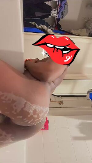 Trans Bubble Butts 18 Years Old