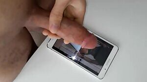 Cumming on my childhood friend's nudes