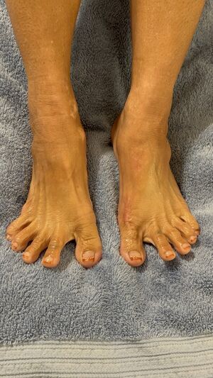Asian Feet Foot Oiled Soles