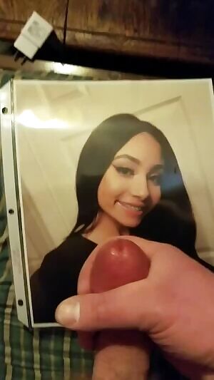 Cum tribute for gorgeous 18 yr old