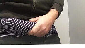 Another load, starting with some major bulge through my shorts 😜