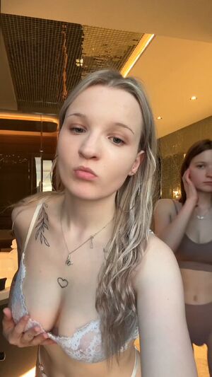Amateur Interracial Armpits Babe Cute OnlyFans