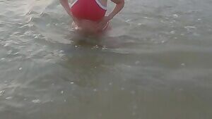 You get 2 Titty drop in this gif! My girlfriend said the 1st one was to fast so she made me do another one 😉 xx 55yo  🇦🇺