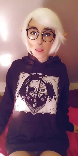 I need a snacky but not sure what to eat