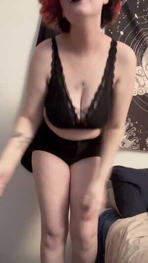 Thick Thighs Alt Alternative Cleavage Goth