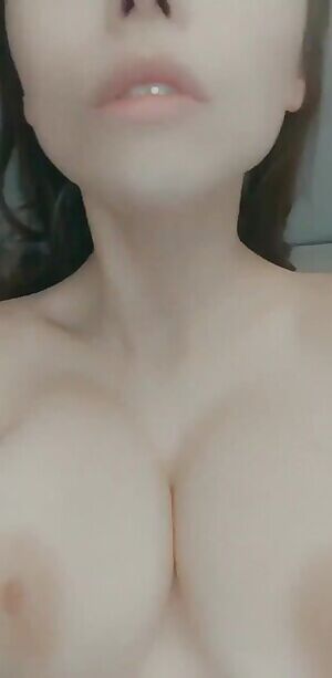 Uck Lip &amp; Breasts