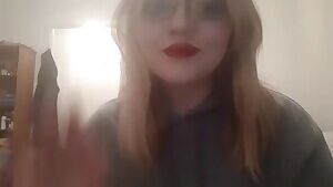 Lazy sunday without a bra, come cuddle with me❤️