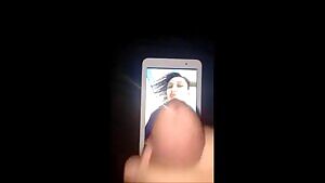 Busy day.... Bella Hadid