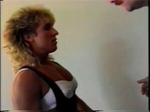 Headscissors MILF Milfs Mixed Wrestling Muscles