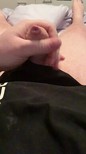 Everyone seems to like my cum 😜