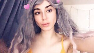 Catch me before I fall asleep! This lil college girl is available for vanilla and domme tonight, and 420 friendly! //   💕