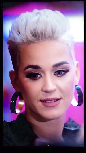 Katy Perry’s gorgeous face gets COVERED in my big, warm load!!!!