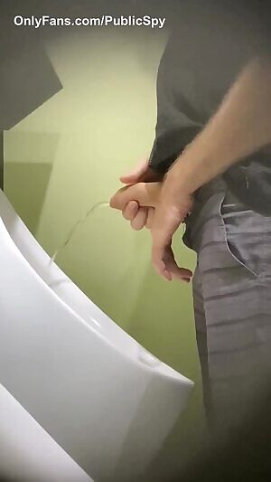 Big Uncut Stroker - 50% off my onlyfans limited numbers only