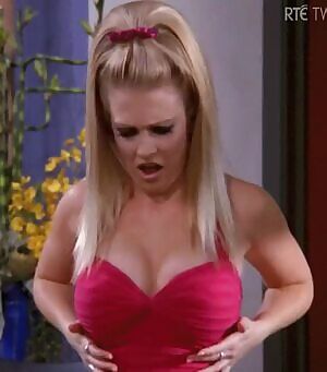 Melissa Joan Hart