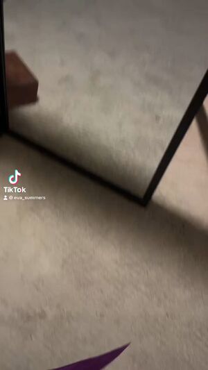 Zelda Cosplays Big Ass Blonde NSFW