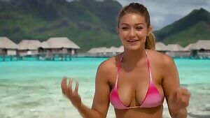 Gigi Hadid has amazing tits