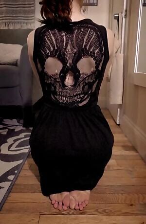 Help I dropped my earring!