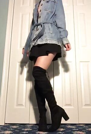 It's a fancy night... and a slutty one