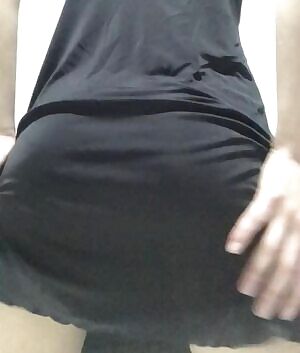 Here’s a gif of my very small butt :)