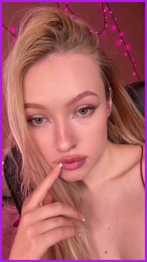 Bouncing BBW Celebrity Femboy Fingering Transgender