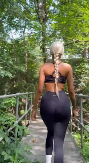 Warning: leggings may cause distractions