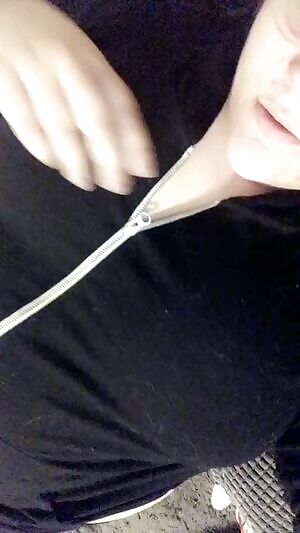 titty gif ur welcome