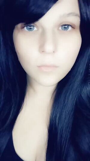 Oops! Am I still a good girl? 🖤