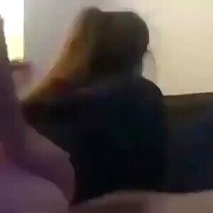 hello! i need the salsa please!