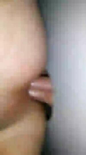 Cock pulsing through a gloryhole. Found on Tublr in the porn days.