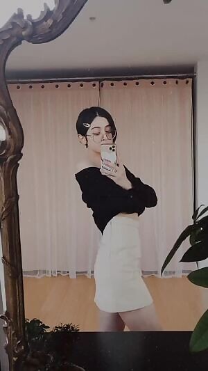 best part of being a girl is wearing skirts 💖😊