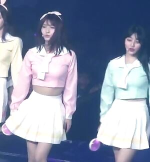 Twice - Momo & Jihyo