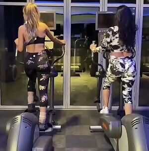 Lord have mercy 🤤💦