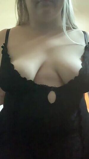 A Saturday night t 🖤