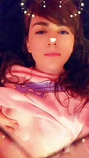 Cute trap showa bulge