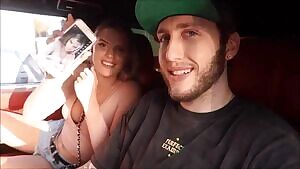 Alissa Violet nipslip