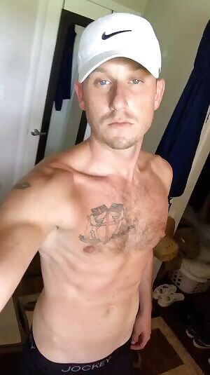 M 30 FL...The sex was so good that even the neighbors had a cigarette 🚬