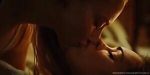 Amanda Seyfried & Megan Fox