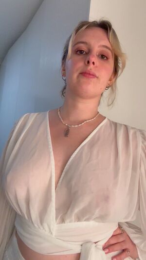 Braless Big Nipples Brat Sheer Clothes