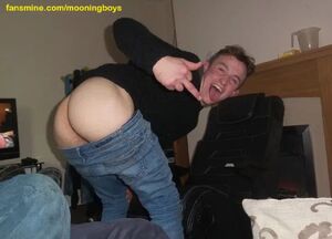 Bi Teens (18+) Amateur Ass Asshole