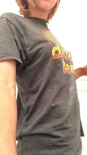 How do i look in my oversized shirt?