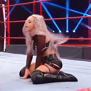 Liv on her knees