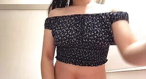 is this not a cute top?